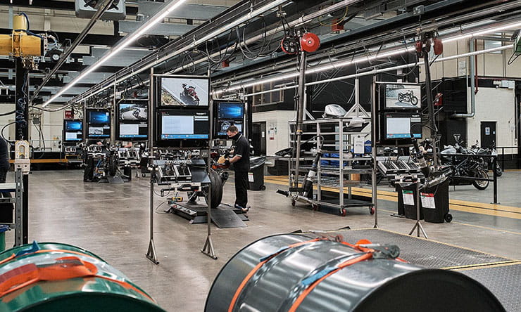 Triumph revamps UK assembly line_thumb